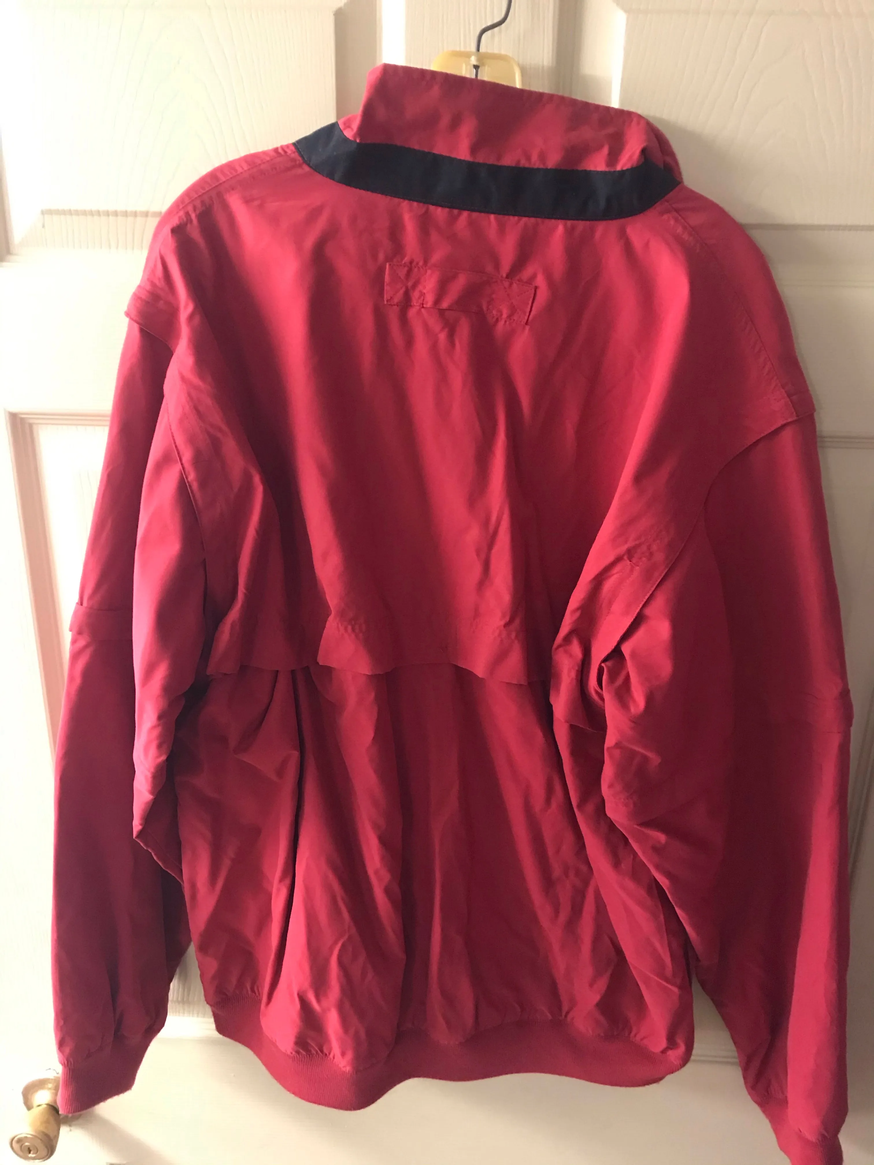 € Mens Large PGA TOUR Medium Weight Golf Pullover Jacket Red Zip Out Sleeve