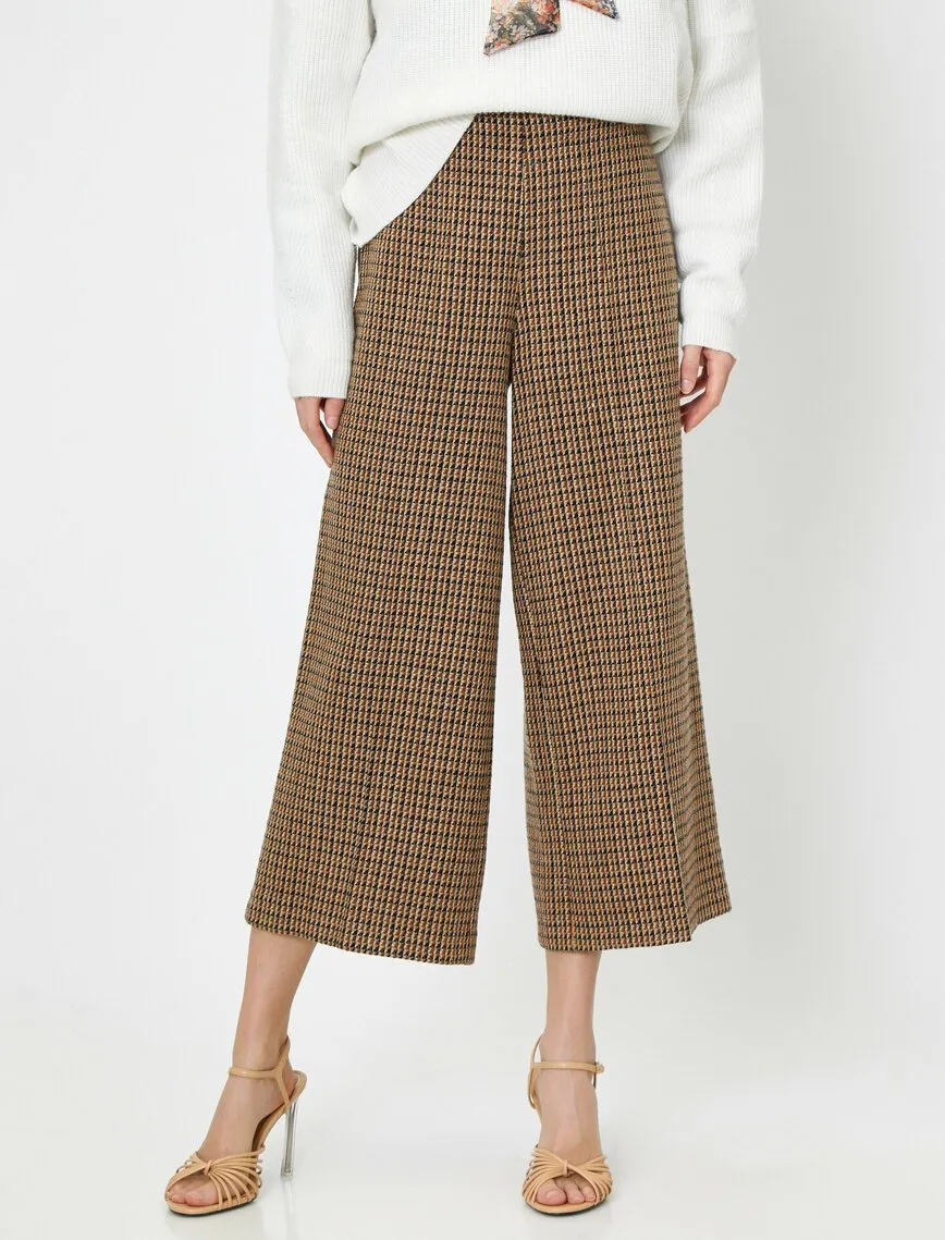 16333 Brown Check Patterned Trousers