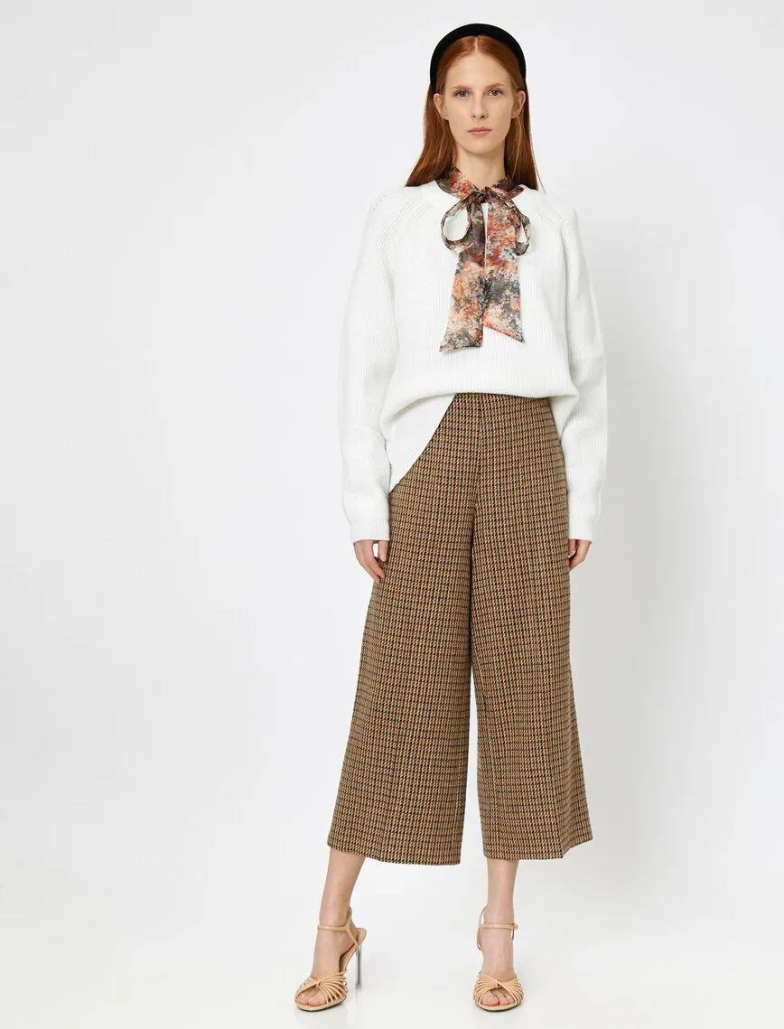 16333 Brown Check Patterned Trousers