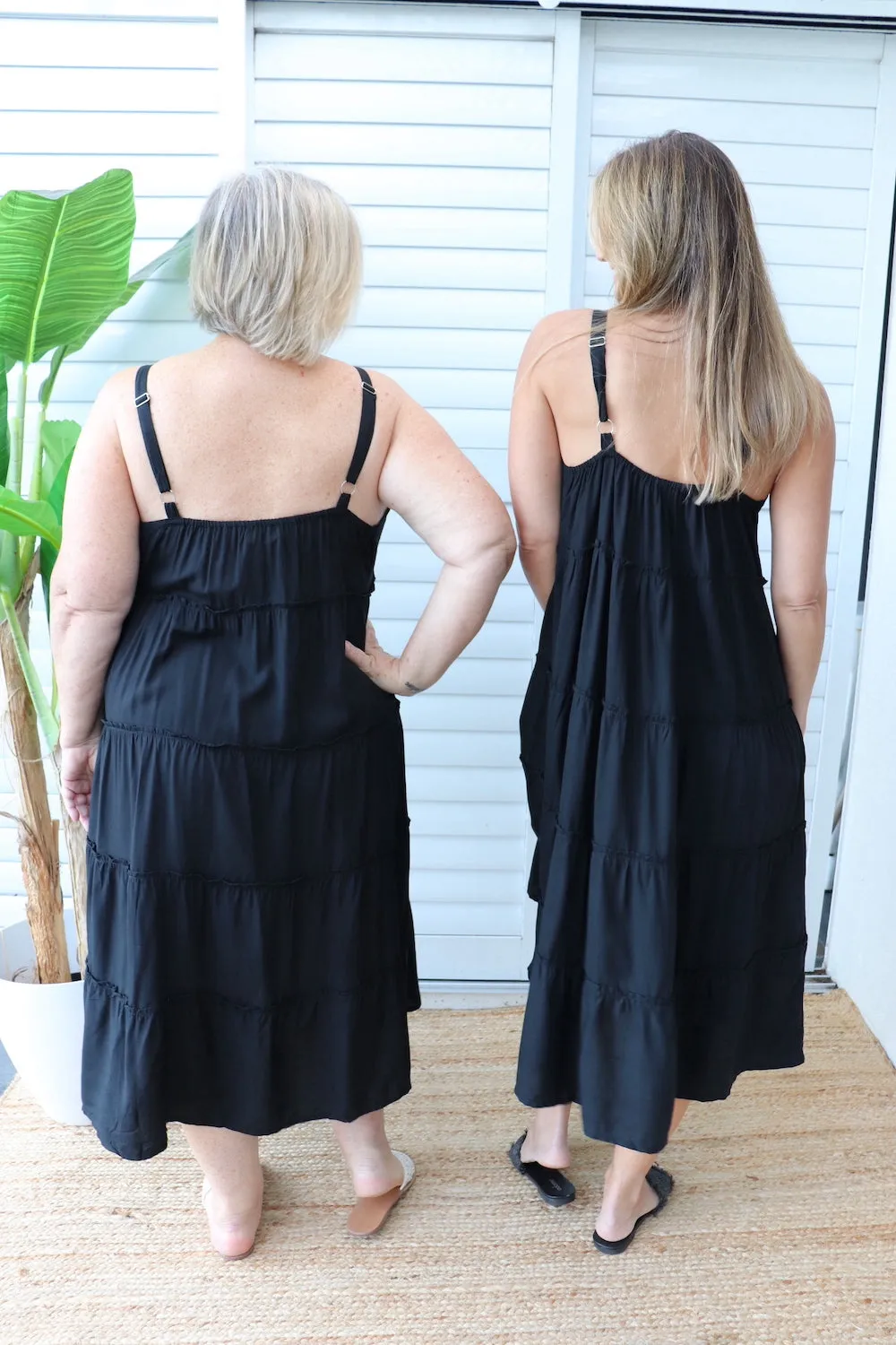 Chloe Maxi in black