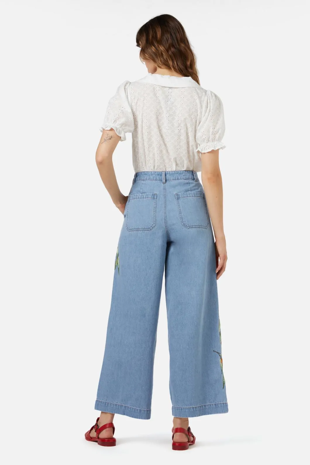 Finch Embroidered Jean