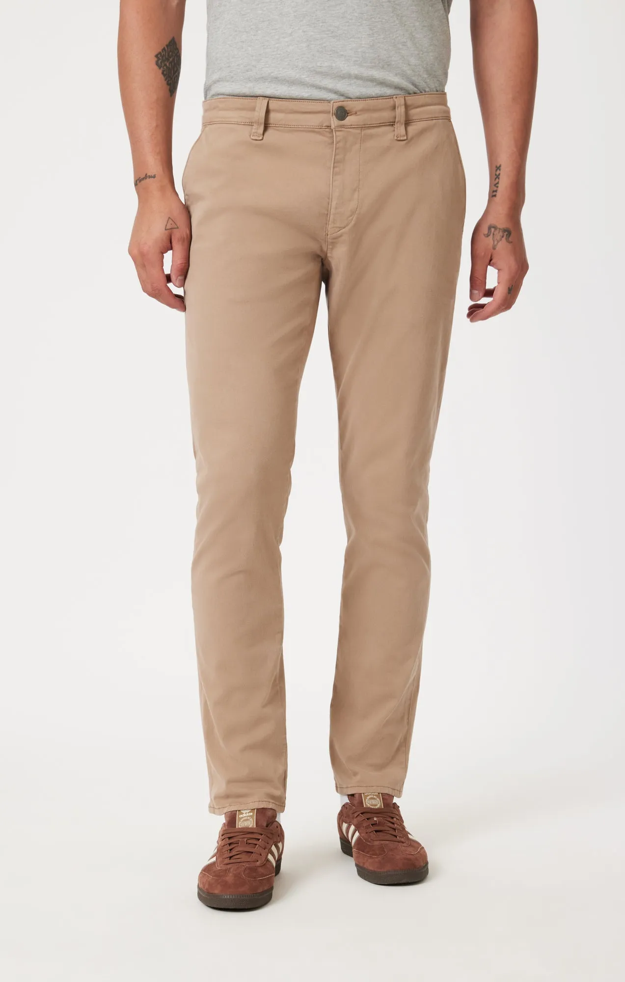 JOHNNY SLIM CHINO IN SAND CASUAL TWILL