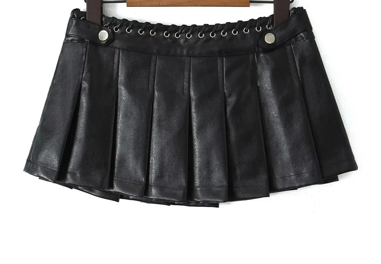 Lether skirt black