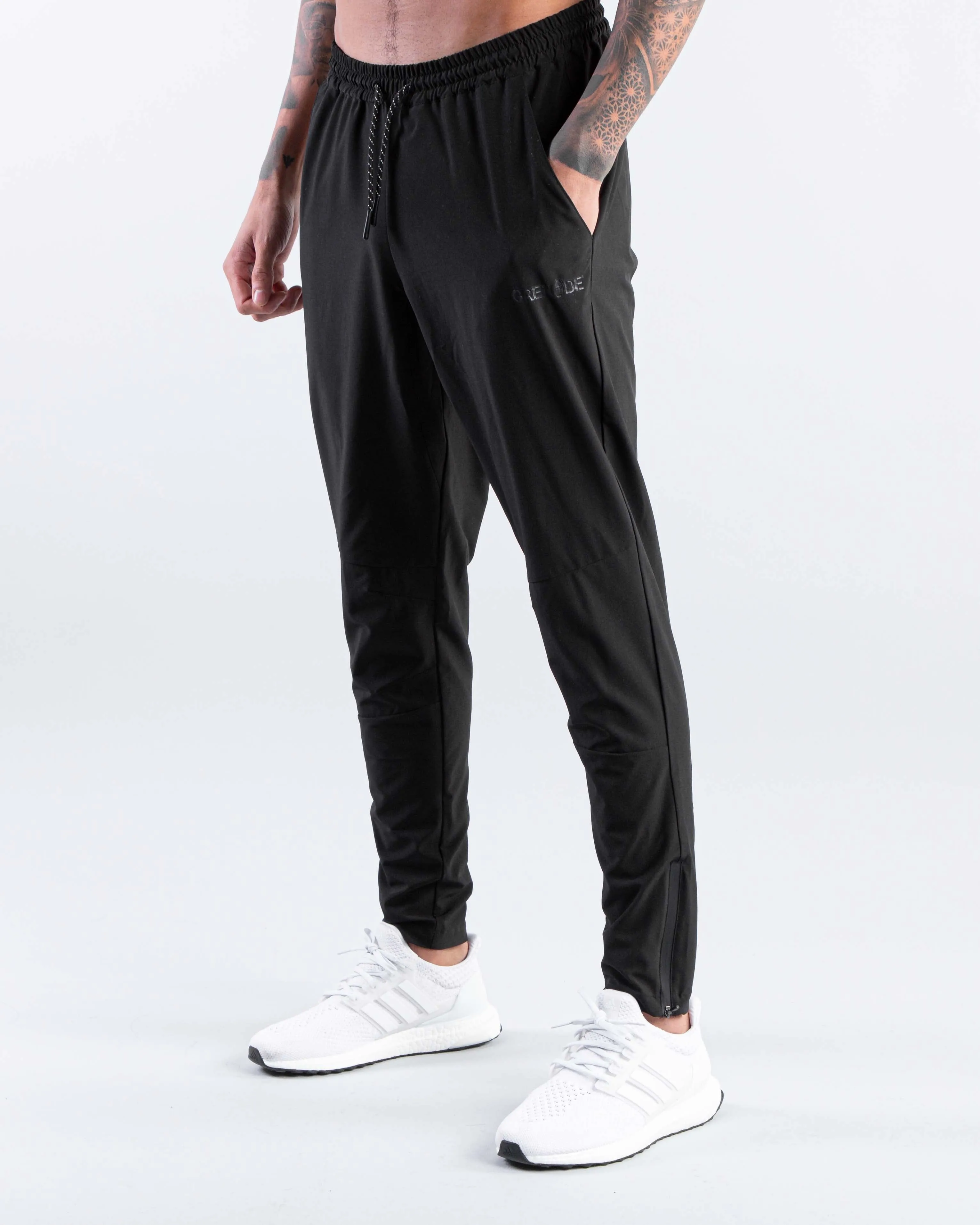 Men's Stealth Woven Jogger - Members Only