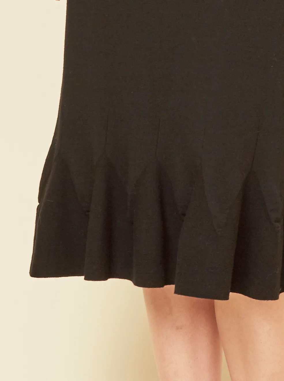 PERRY RUFFLE KNIT SKIRT, BLACK