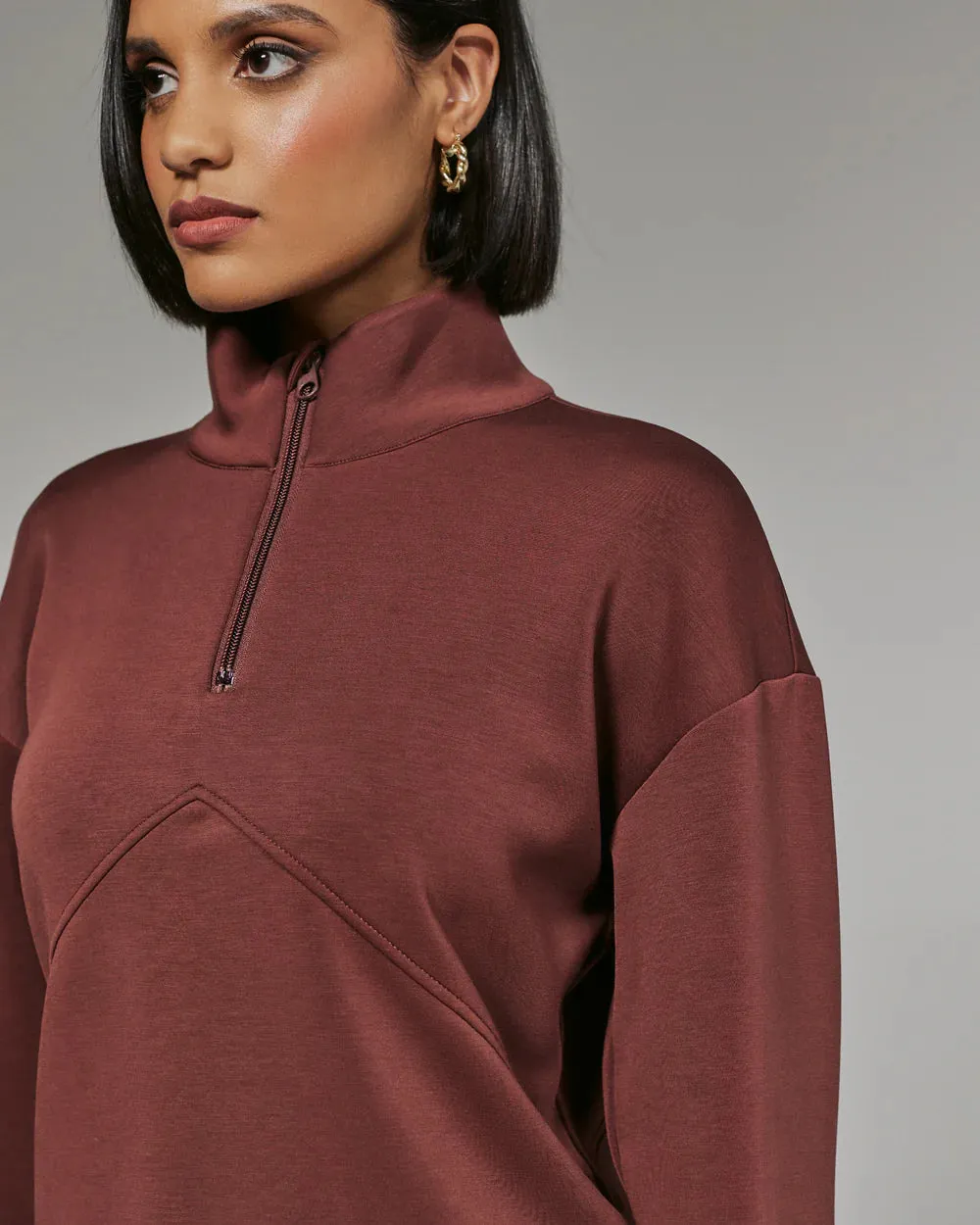 Rev Crop Quarter Zip (7 Diamonds)