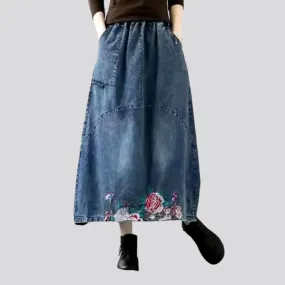 Sanded flowery women's jeans skirt