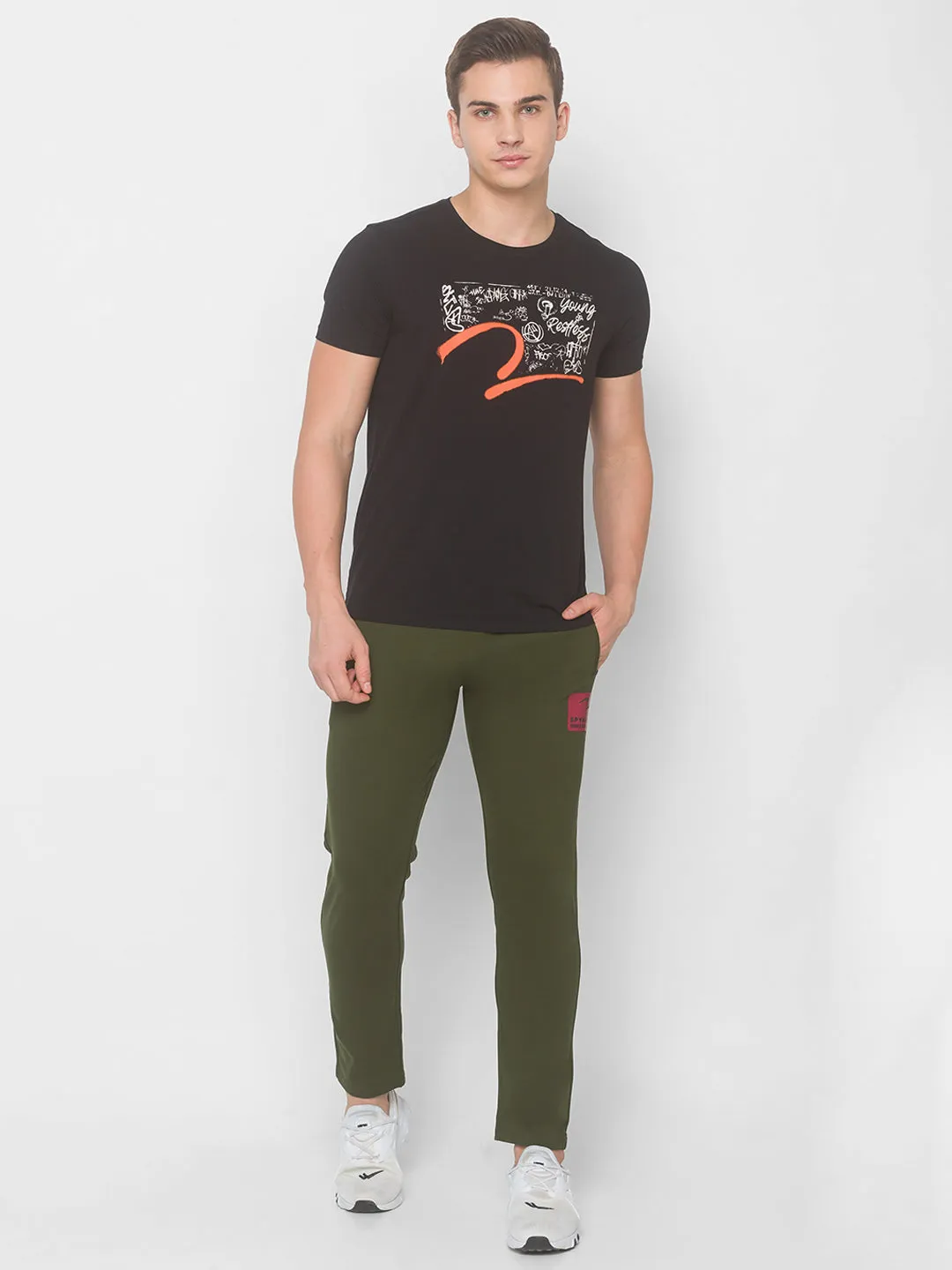 Spykar Men Green Cotton Slim Fit Low Rise Joggers