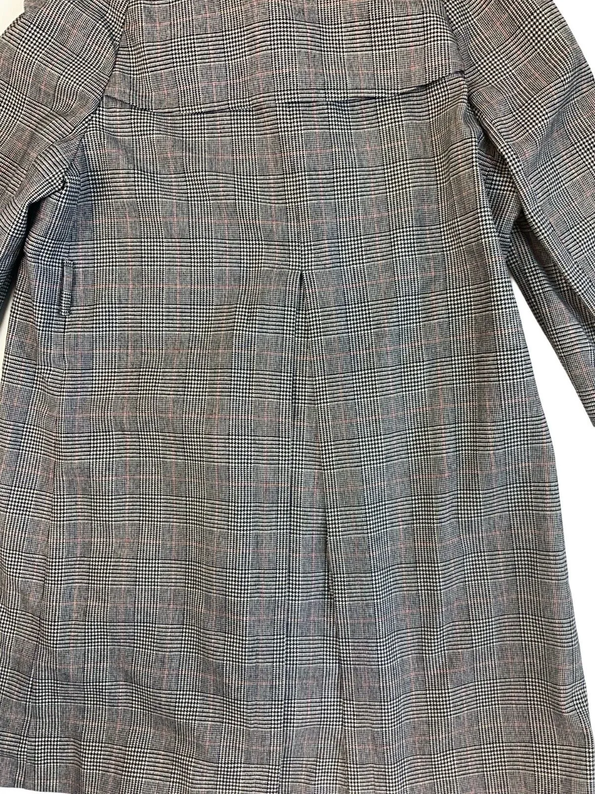 VINTAGE 1980s BURBERRYS CHECKED GREY BLACK RED TRENCH COAT SIZE L